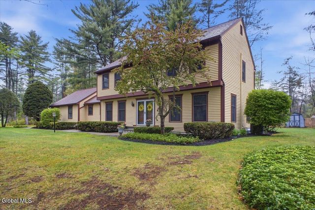 18 Revere Road, Queensbury, NY 12804