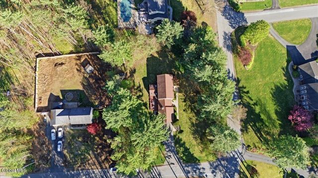 18 Revere Road, Queensbury, NY 12804