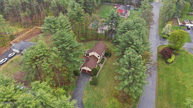 18 Revere Road, Queensbury, NY 12804