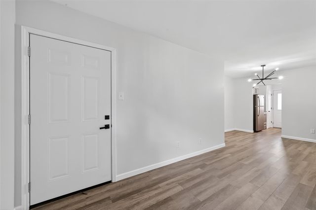 1811 Stoney Brook Drive 91, Houston, TX 77063