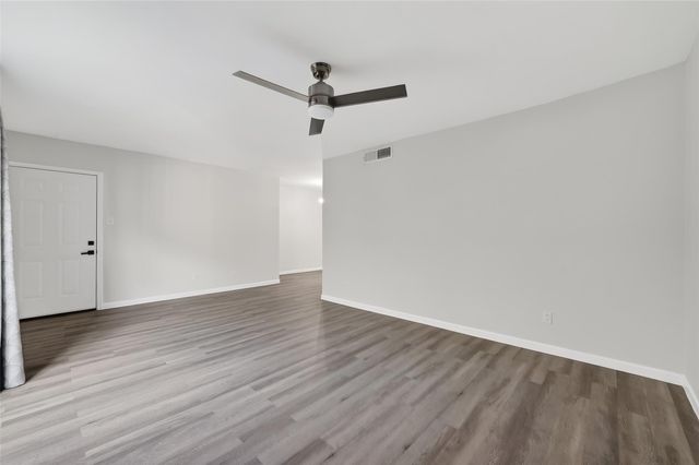 1811 Stoney Brook Drive 91, Houston, TX 77063