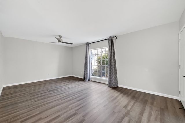 1811 Stoney Brook Drive 91, Houston, TX 77063