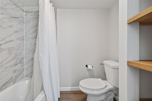 1811 Stoney Brook Drive 91, Houston, TX 77063