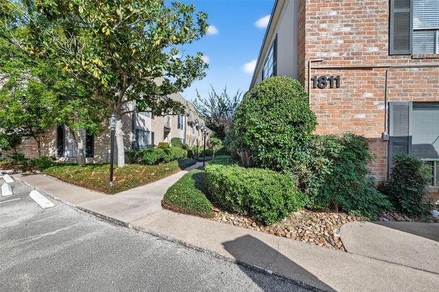 1811 Stoney Brook Drive 91, Houston, TX 77063