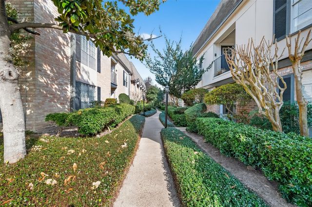 1811 Stoney Brook Drive 91, Houston, TX 77063