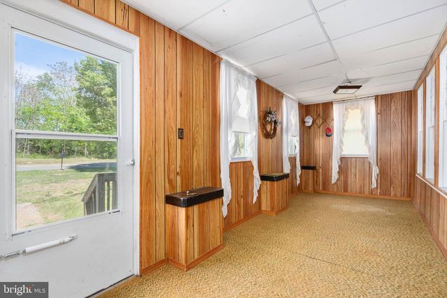 4689 FREDERICKS HALL RD, Mineral, VA 23117