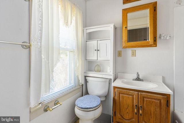 4689 FREDERICKS HALL RD, Mineral, VA 23117