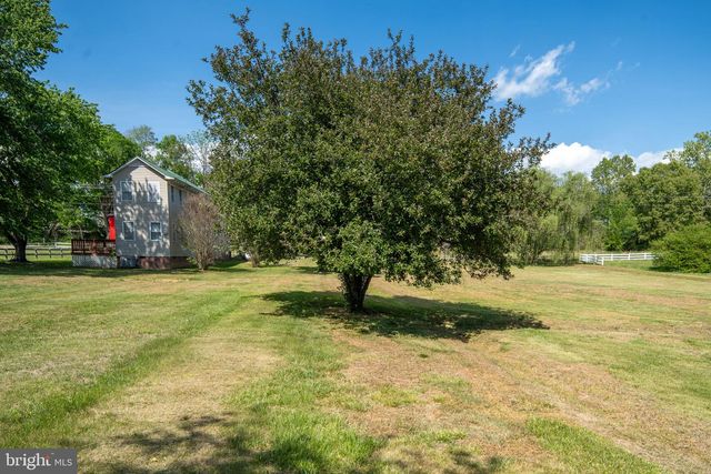 4689 FREDERICKS HALL RD, Mineral, VA 23117