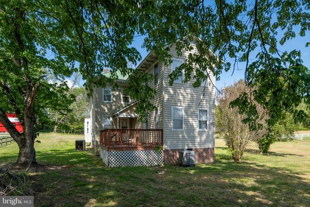 4689 FREDERICKS HALL RD, Mineral, VA 23117