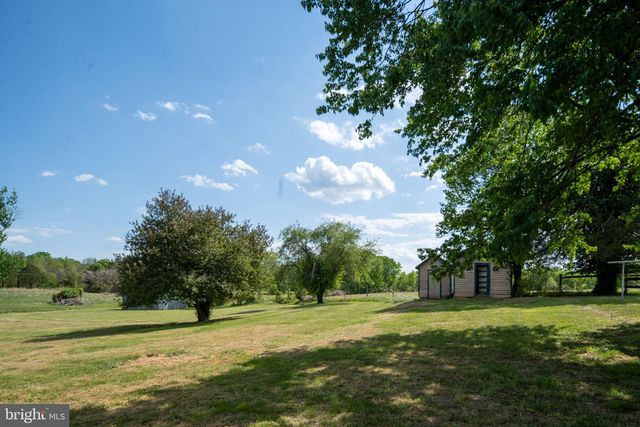 4689 FREDERICKS HALL RD, Mineral, VA 23117
