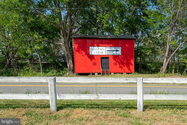 4689 FREDERICKS HALL RD, Mineral, VA 23117