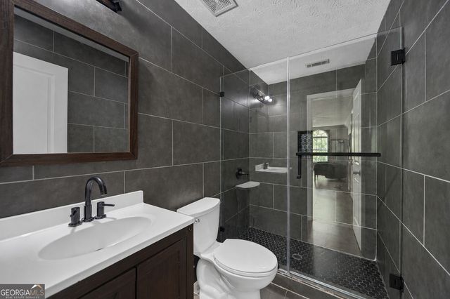 529 Morning Place Way, Suwanee, GA 30024