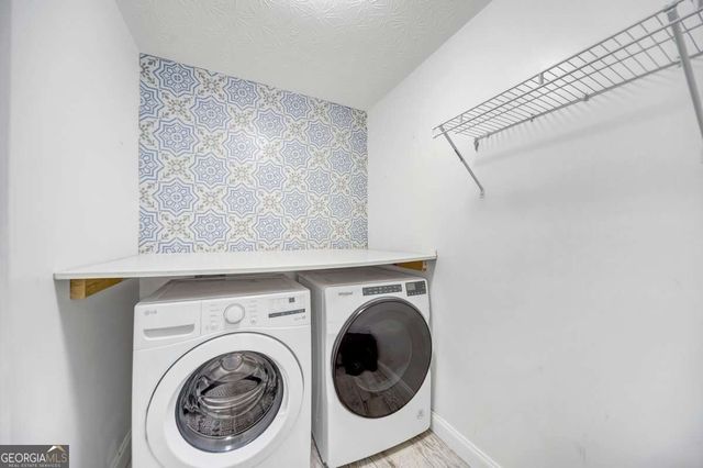 529 Morning Place Way, Suwanee, GA 30024