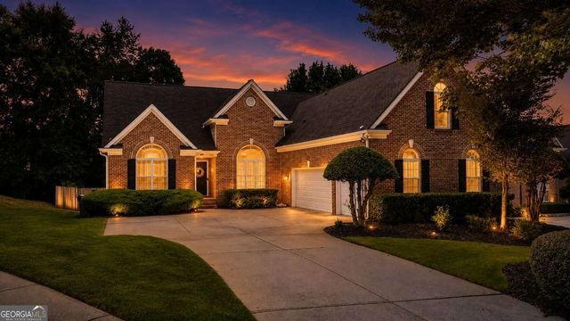 529 Morning Place Way, Suwanee, GA 30024