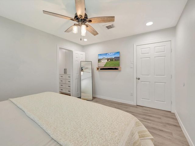 109 Country Lane, League City, TX 77573