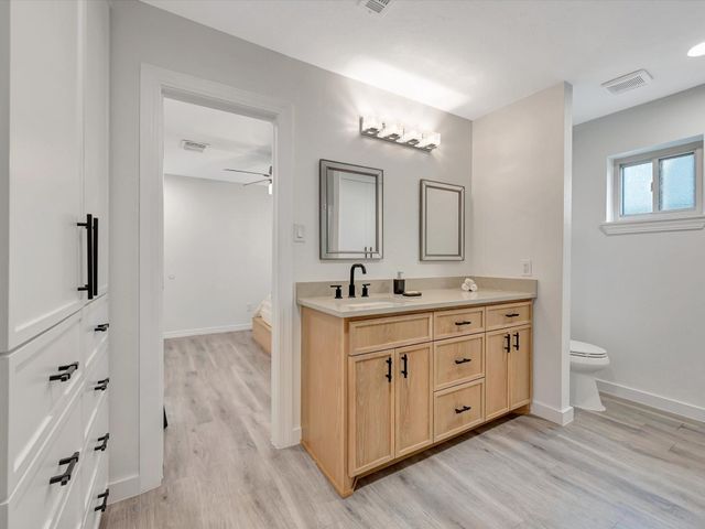 109 Country Lane, League City, TX 77573