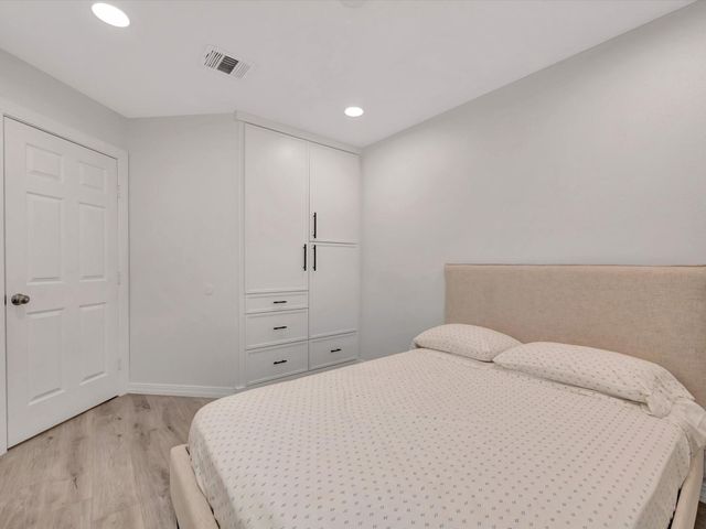 109 Country Lane, League City, TX 77573