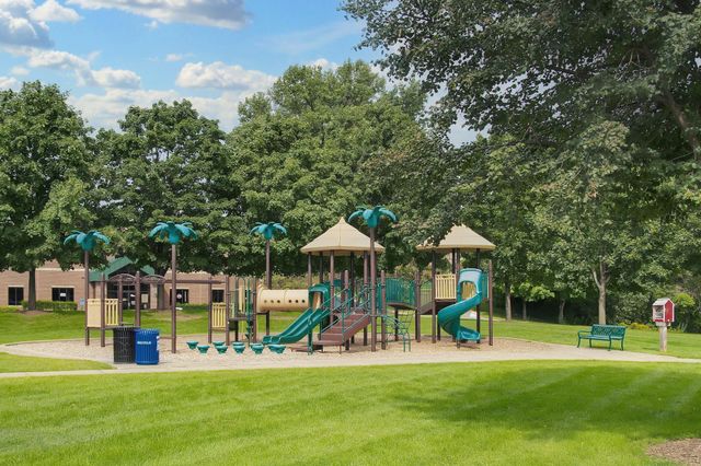 1093 Annagaire Curve, Rosemount, MN 55068