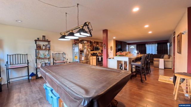 908 Browning Av S, Salem, OR 97302