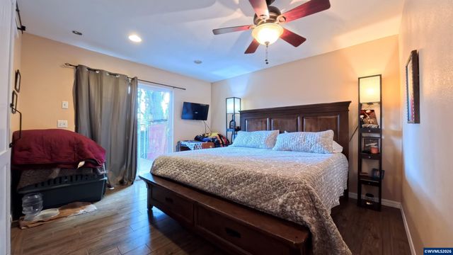 908 Browning Av S, Salem, OR 97302