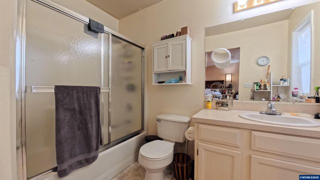 908 Browning Av S, Salem, OR 97302