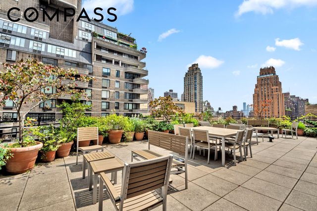310 E 49th St Apt 1E, New York City, NY 10017
