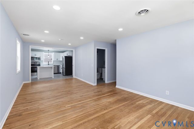 515 S 20th Ave, Hopewell, VA 23860