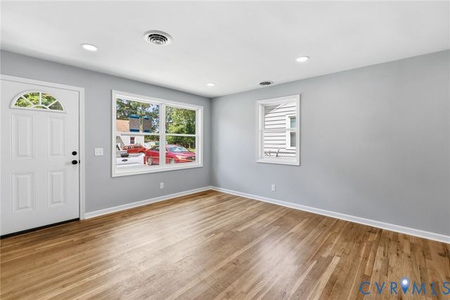 515 S 20th Ave, Hopewell, VA 23860