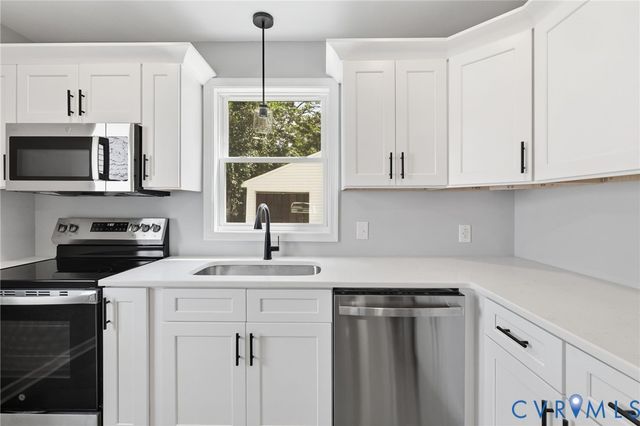 515 S 20th Ave, Hopewell, VA 23860