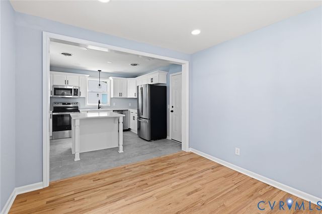 515 S 20th Ave, Hopewell, VA 23860