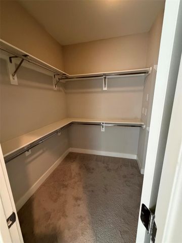 10806 Warwana Road A, Houston, TX 77043