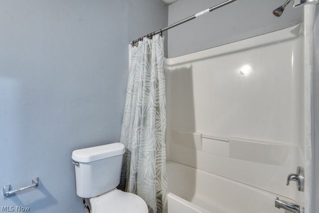 327 Schrock Place SW, Massillon, OH 44647