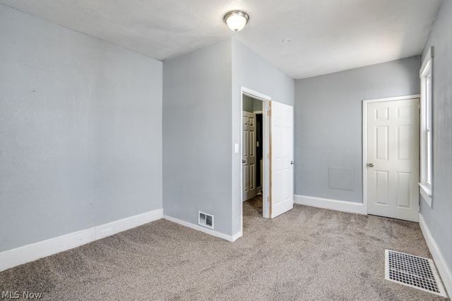 327 Schrock Place SW, Massillon, OH 44647