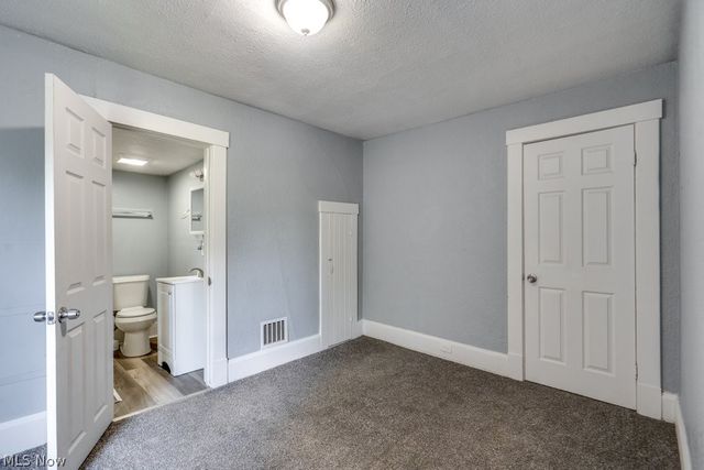 327 Schrock Place SW, Massillon, OH 44647
