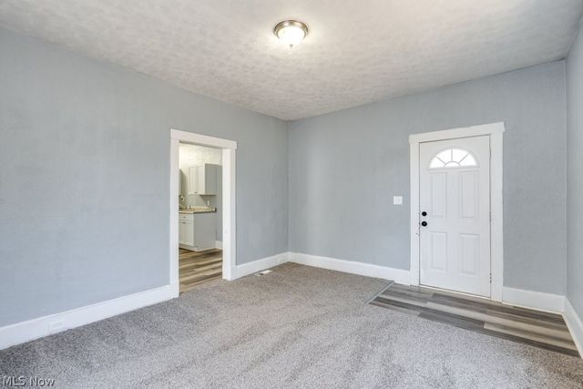 327 Schrock Place SW, Massillon, OH 44647