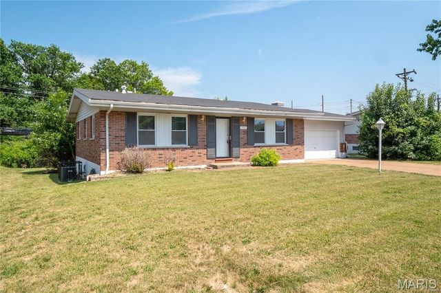 11010 Ebert Drive, St Louis, MO 63136