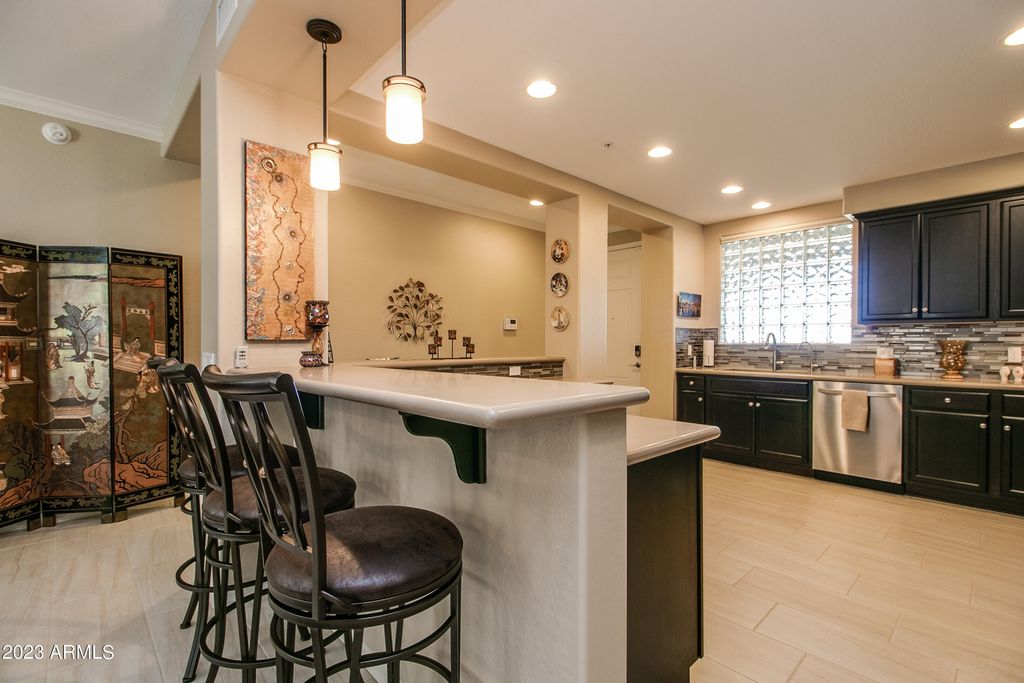 17850 N 68TH Street 2165, Phoenix, AZ 85054 — photo 4