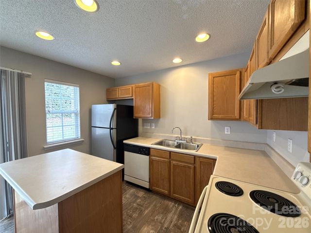 12053 Bragg Street, Charlotte, NC 28273