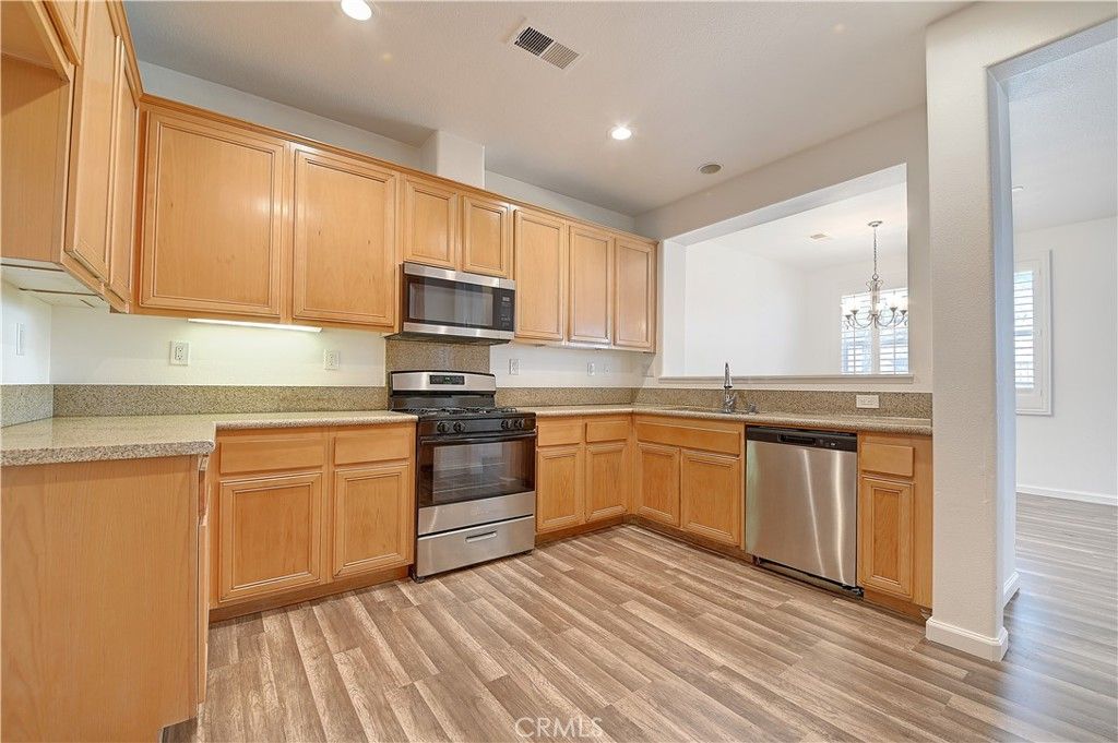 Image 12 of property listing at 26279 Iris Avenue E, Moreno Valley, CA 92555