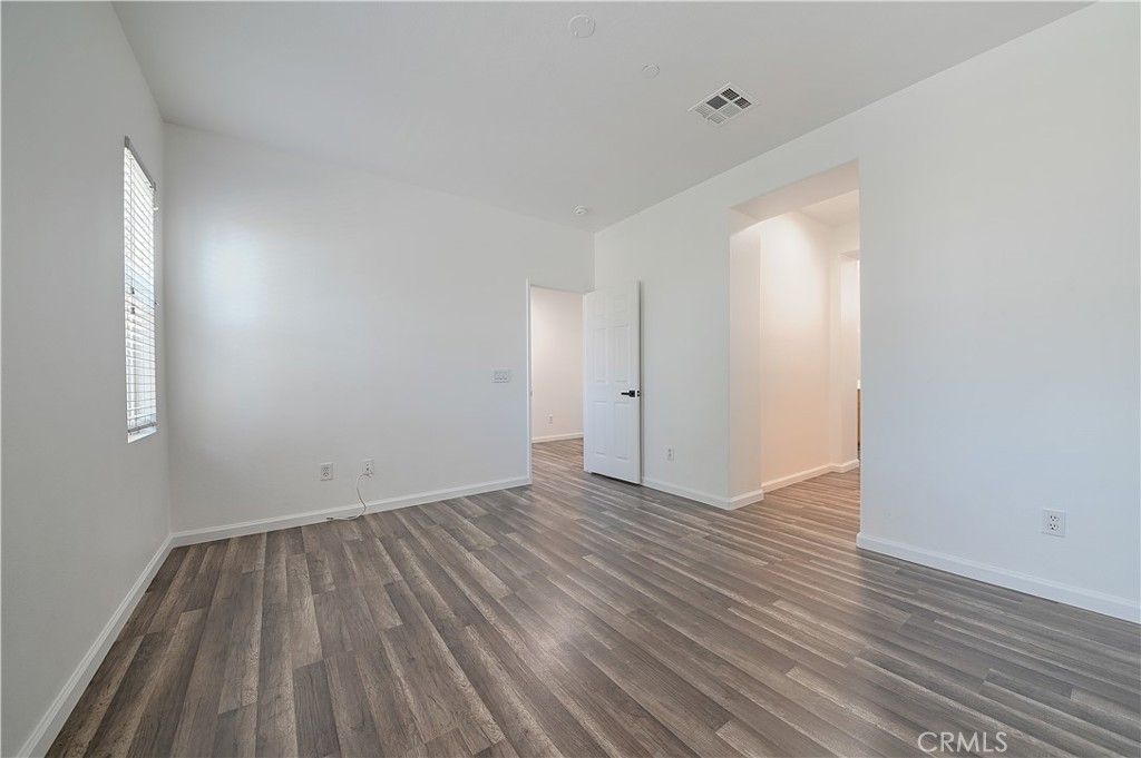 Image 24 of property listing at 26279 Iris Avenue E, Moreno Valley, CA 92555