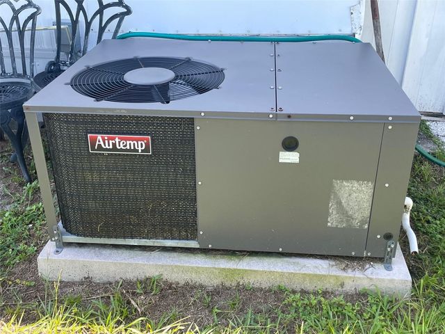 37353 RAY DRIVE, Zephyrhills, FL 33541