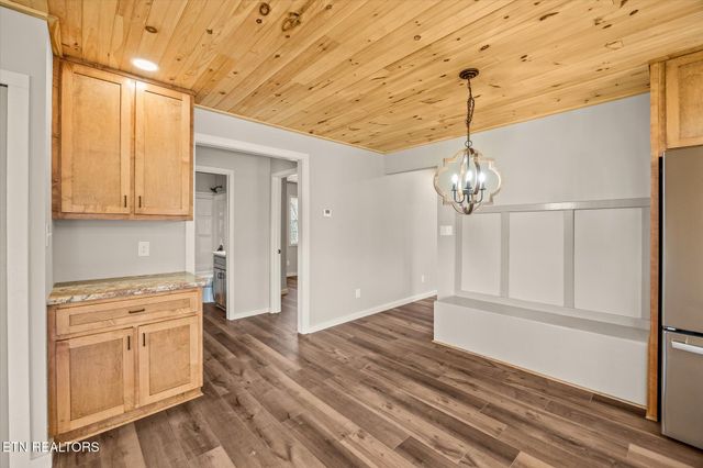 999 Smith Hall Rd, Jamestown, TN 38556