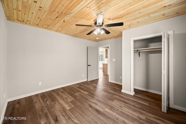 999 Smith Hall Rd, Jamestown, TN 38556