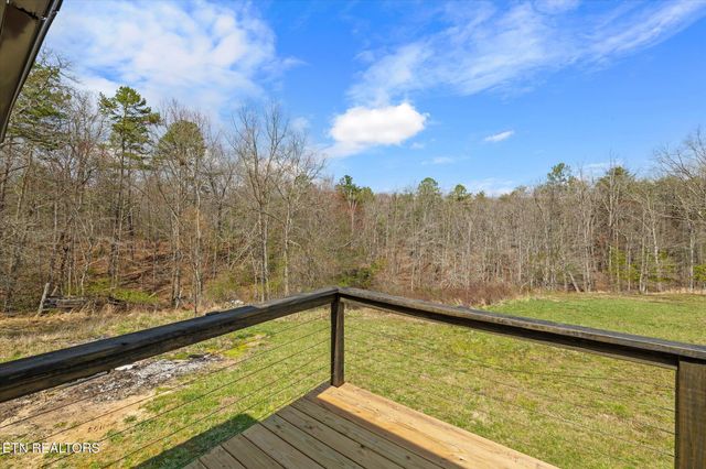 999 Smith Hall Rd, Jamestown, TN 38556