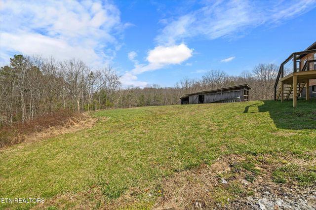 999 Smith Hall Rd, Jamestown, TN 38556