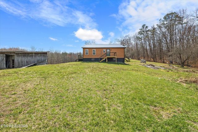 999 Smith Hall Rd, Jamestown, TN 38556