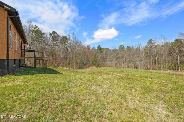 999 Smith Hall Rd, Jamestown, TN 38556