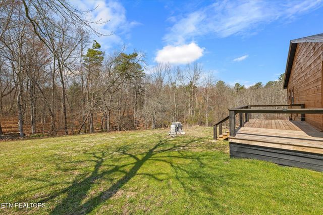 999 Smith Hall Rd, Jamestown, TN 38556