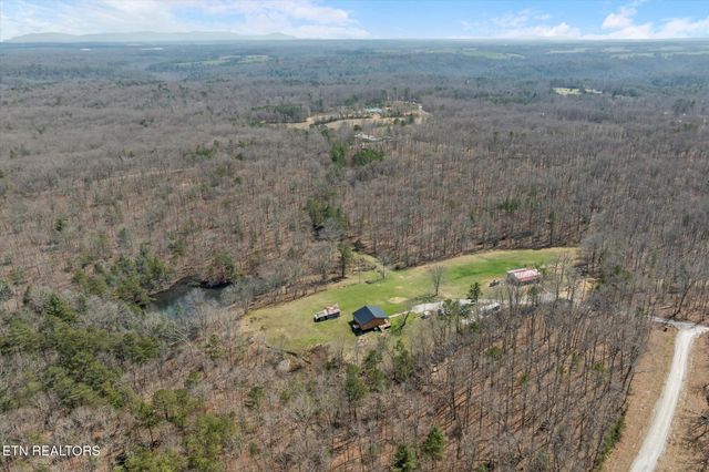 999 Smith Hall Rd, Jamestown, TN 38556