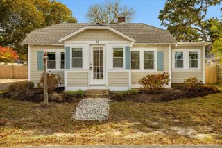 22 Ferncliff Road, Dennis Port, MA 02639